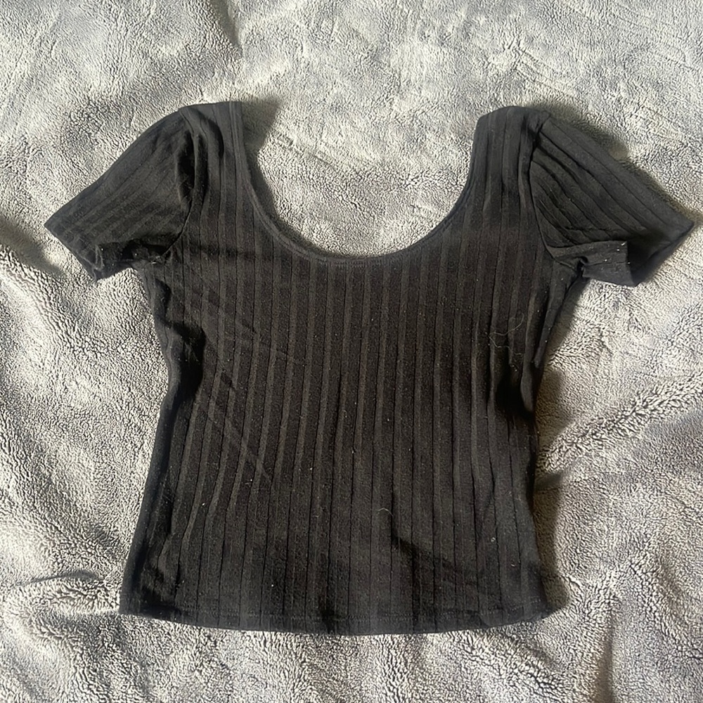 Hollister crop top